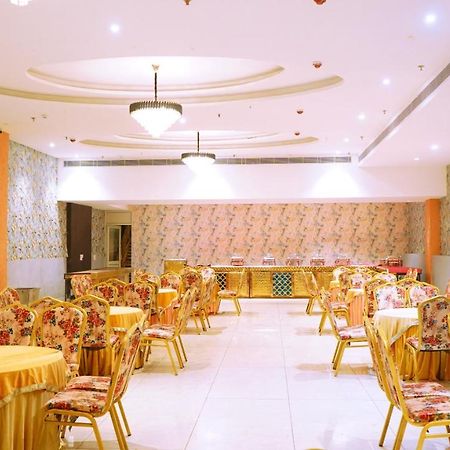 Aa Hotels & Resorts Zirakpur Exterior foto
