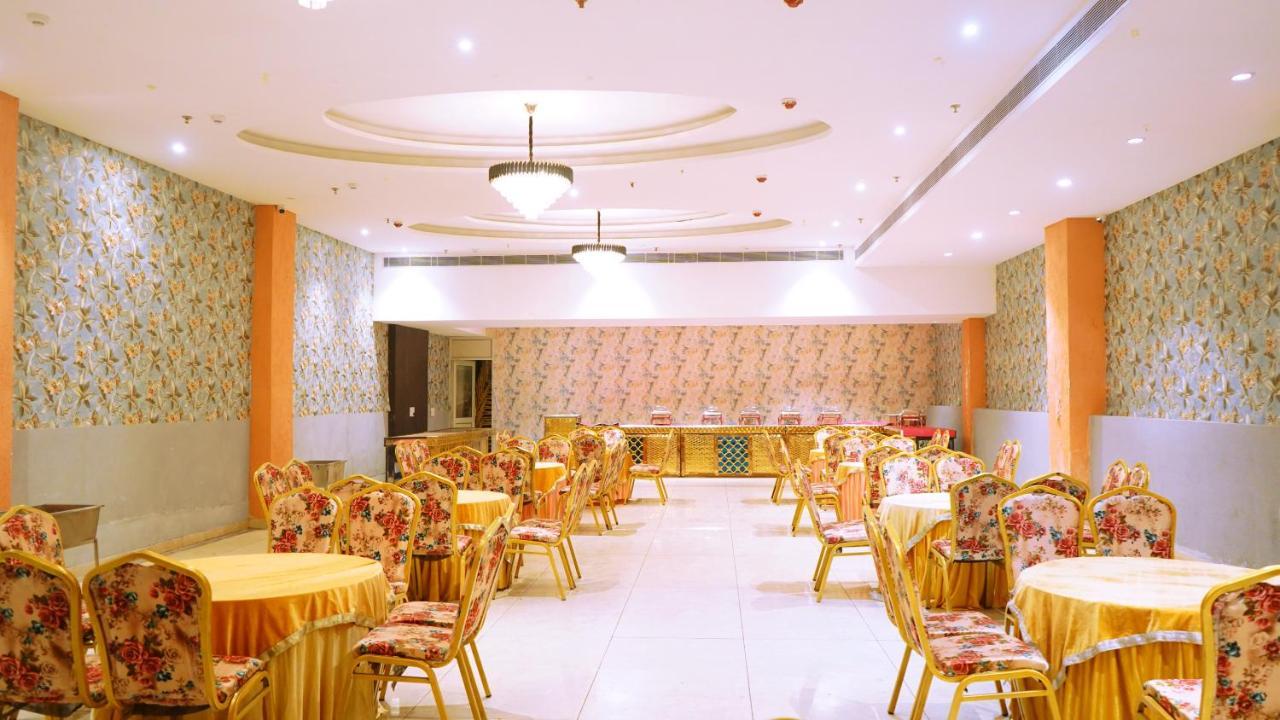 Aa Hotels & Resorts Zirakpur Exterior foto